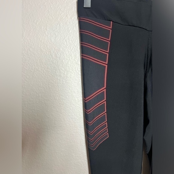 CW-X Speed Model Compression Tights - Picture 7 of 12